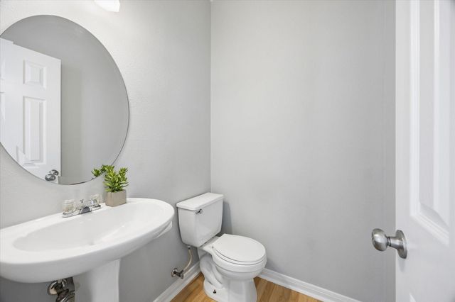 607 Travis Street 9, Webster, TX 77598