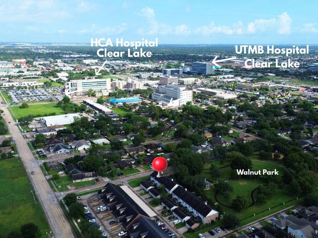 607 Travis Street 9, Webster, TX 77598