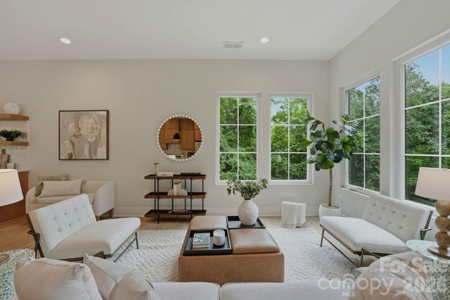 604 E 16th Street, Charlotte, NC 28206