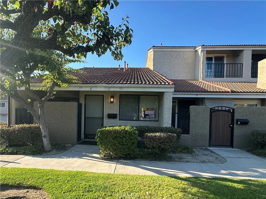 6 Lincoln Court, Buena Park, CA 90620