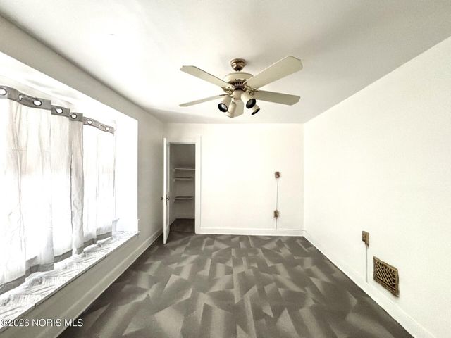 1950 Calumet Avenue, Toledo, OH 43607