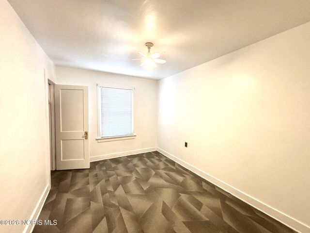 1950 Calumet Avenue, Toledo, OH 43607