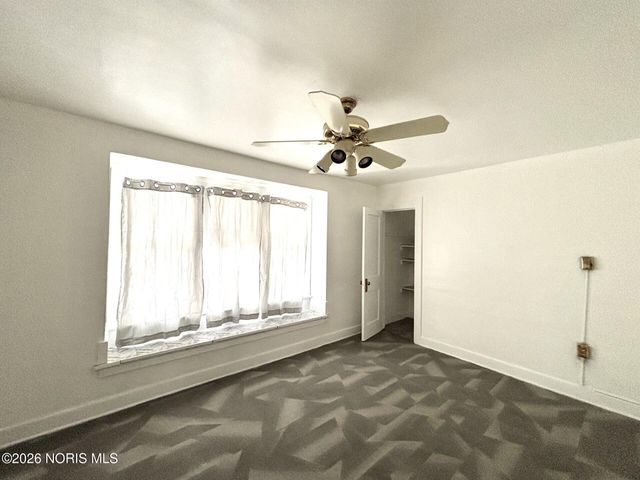 1950 Calumet Avenue, Toledo, OH 43607