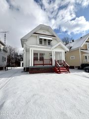 1950 Calumet Avenue, Toledo, OH 43607