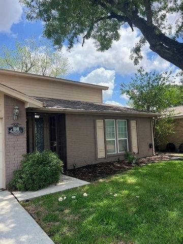 8606 Carriage Creek Drive, Houston, TX 77064