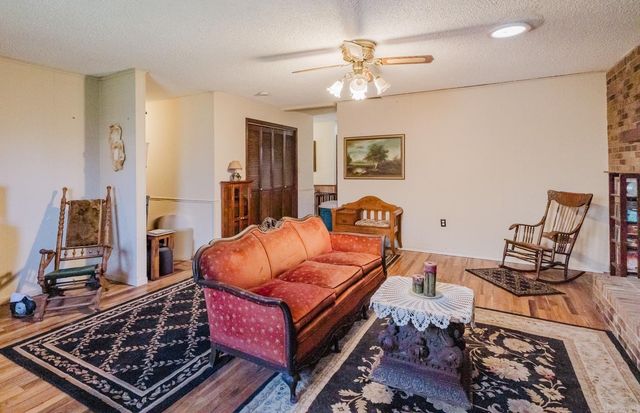 2722 Ranchwood, Benton, AR 72015