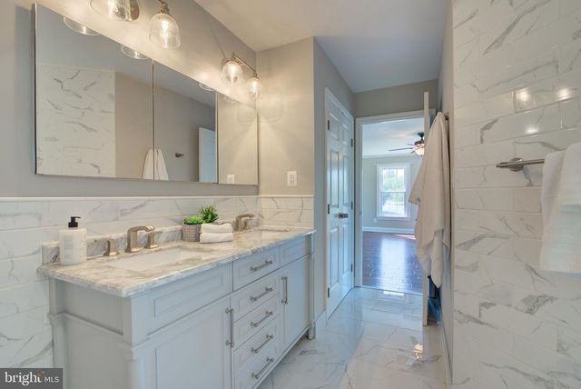 20518 NORWICH PL, Ashburn, VA 20147
