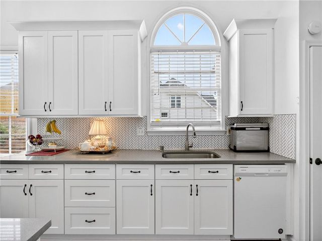 11370 Quail Brook, Johns Creek, GA 30097