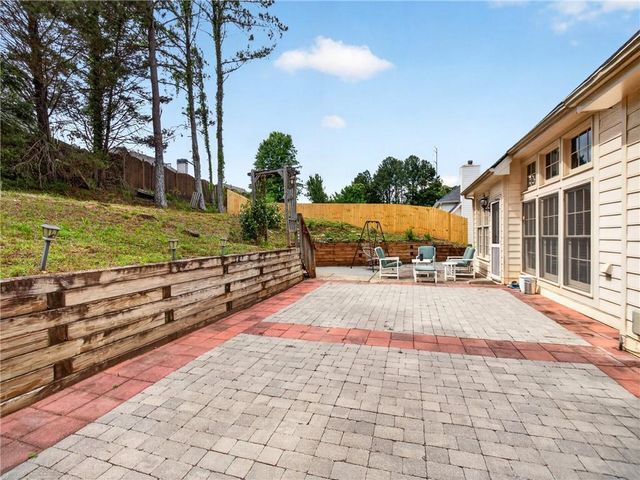 11370 Quail Brook, Johns Creek, GA 30097