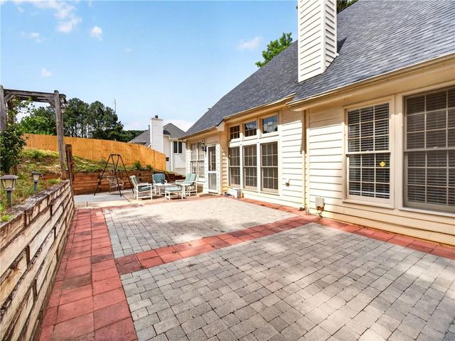 11370 Quail Brook, Johns Creek, GA 30097