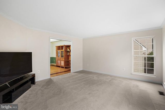 71 BASALT DR, Fredericksburg, VA 22406