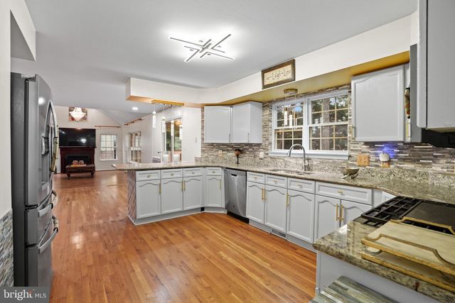 71 BASALT DR, Fredericksburg, VA 22406