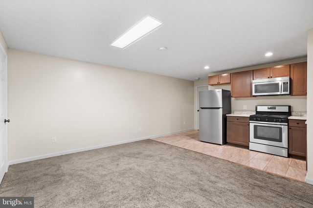 71 BASALT DR, Fredericksburg, VA 22406