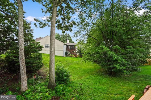 71 BASALT DR, Fredericksburg, VA 22406
