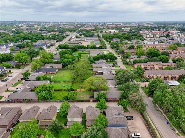 2513 S 2nd Street 2, Waco, TX 76706