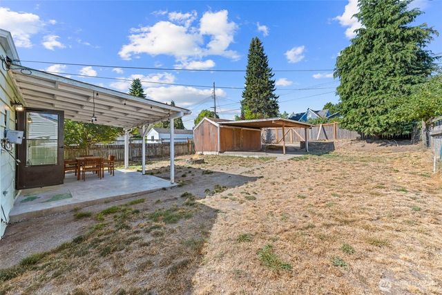 5212 Yakima Avenue, Tacoma, WA 98408