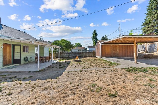 5212 Yakima Avenue, Tacoma, WA 98408