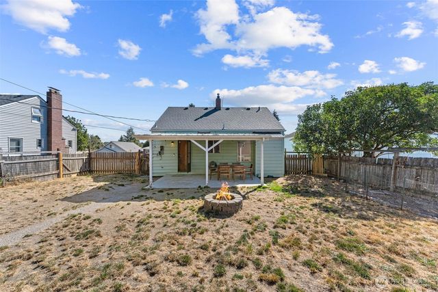5212 Yakima Avenue, Tacoma, WA 98408