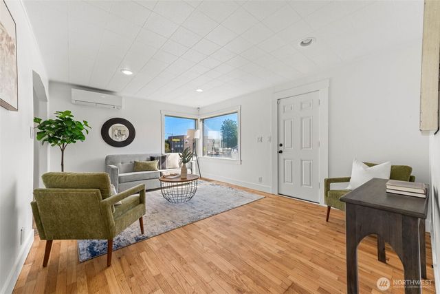 5212 Yakima Avenue, Tacoma, WA 98408