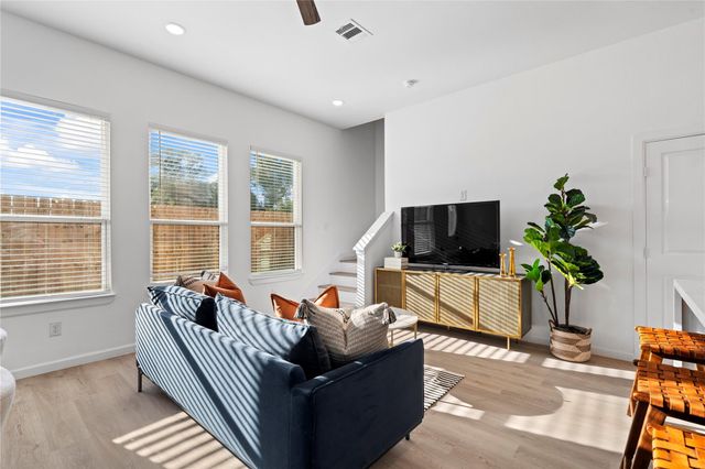 864 Rachel Street C, Houston, TX 77091