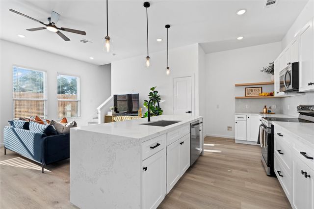 864 Rachel Street C, Houston, TX 77091