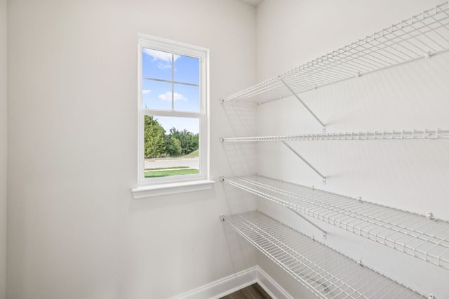 118 Dahlia Dr, La Vergne, TN 37086