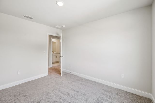 118 Dahlia Dr, La Vergne, TN 37086