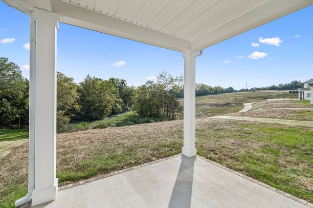 118 Dahlia Dr, La Vergne, TN 37086