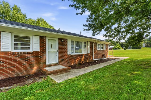 464 Hurricane Ridge Rd, Smithville, TN 37166