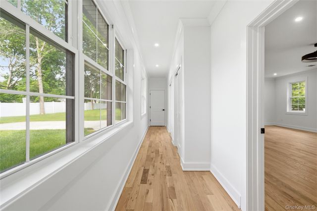 1130 Carlls Straight Path, Dix Hills, NY 11746