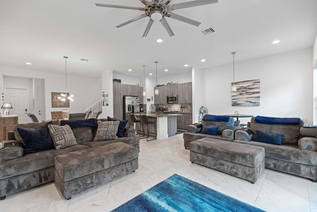 4849 Pointe Midtown Road, Palm Beach Gardens, FL 33418