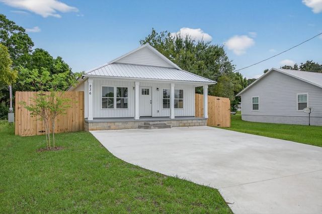 236 NORTH BLVD, St Augustine, FL 32095