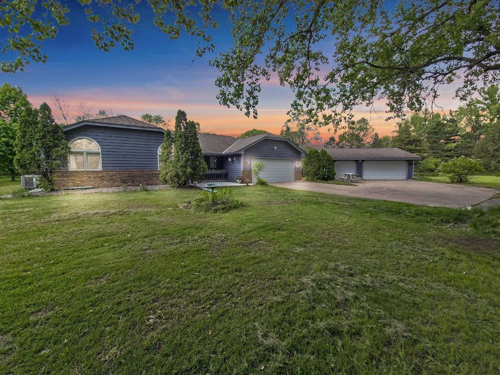 15710 Fox Street NW, Andover, MN 55304