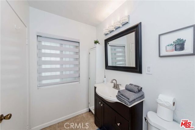 1238 S Muirfield Road, Los Angeles, CA 90019