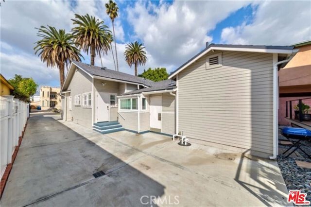 1238 S Muirfield Road, Los Angeles, CA 90019