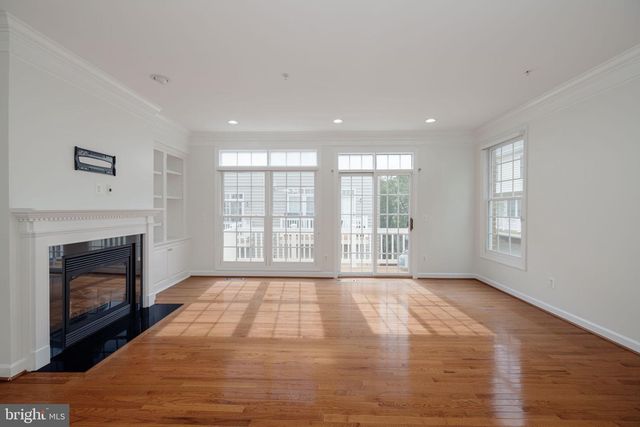 5180 BRAWNER PL, Alexandria, VA 22304