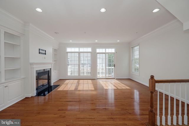 5180 BRAWNER PL, Alexandria, VA 22304