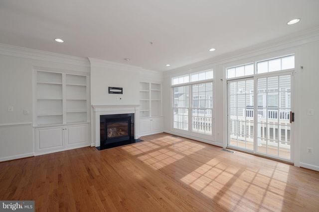 5180 BRAWNER PL, Alexandria, VA 22304