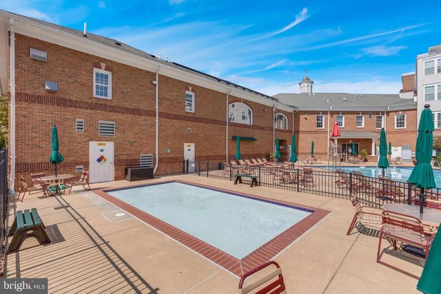 5180 BRAWNER PL, Alexandria, VA 22304