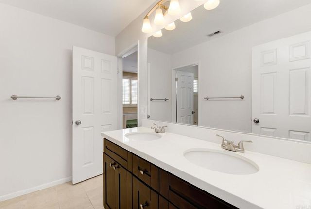 343 River Trail Place, Santee, CA 92071