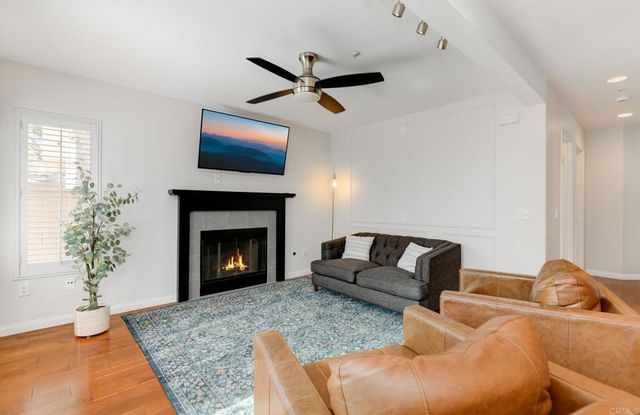343 River Trail Place, Santee, CA 92071