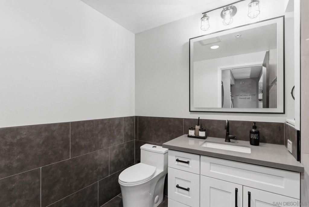 Image 14 of property listing at 321 Tenth Ave 606, San Diego, CA 92101