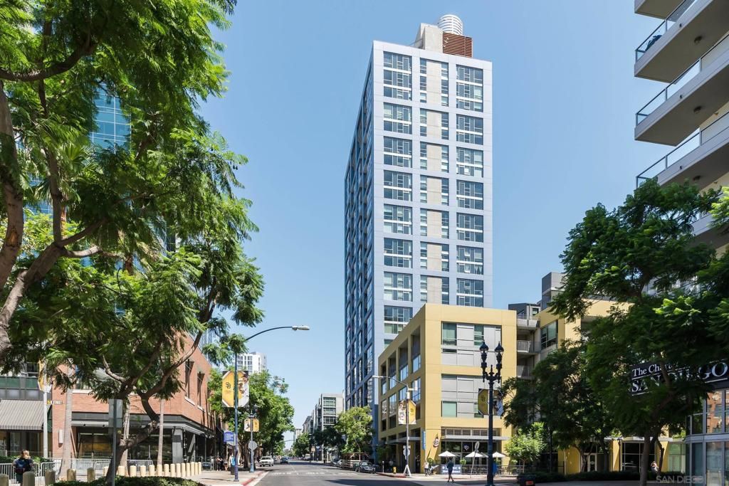 Image 39 of property listing at 321 Tenth Ave 606, San Diego, CA 92101