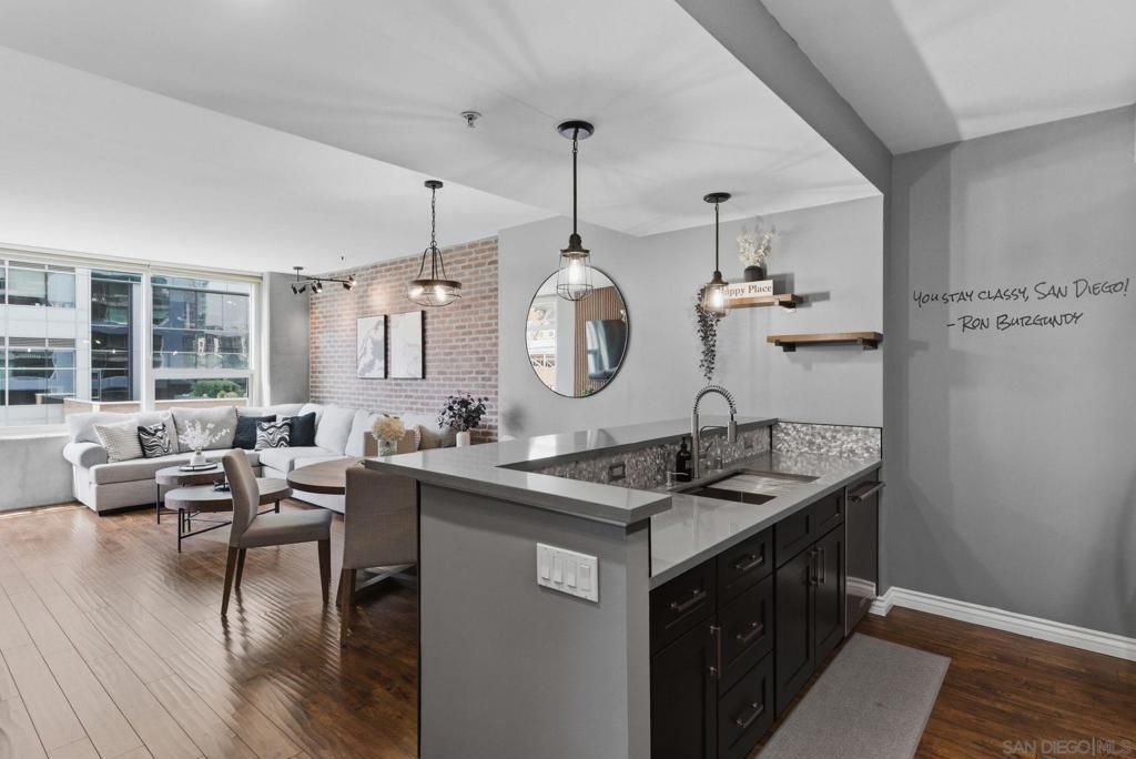 Image 9 of property listing at 321 Tenth Ave 606, San Diego, CA 92101