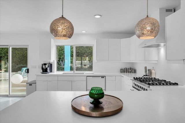 68159 Mountain View Road, Cathedral City, CA 92234