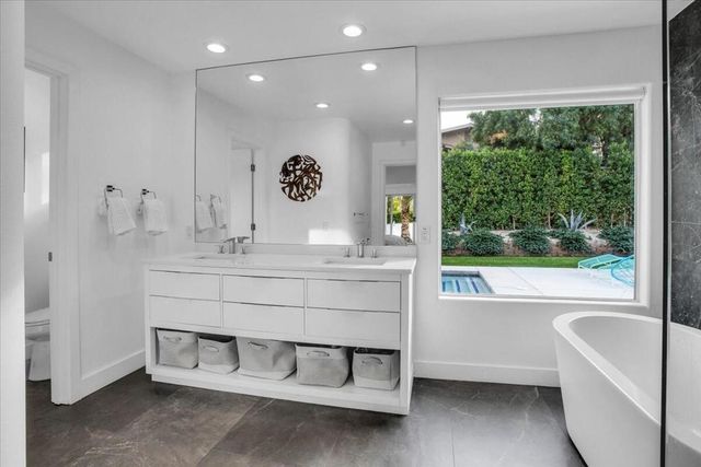 68159 Mountain View Road, Cathedral City, CA 92234