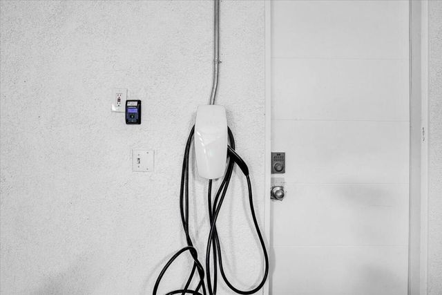 68159 Mountain View Road, Cathedral City, CA 92234