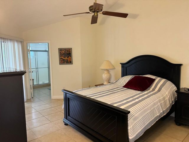 6650 Montego Bay Boulevard B, Boca Raton, FL 33433