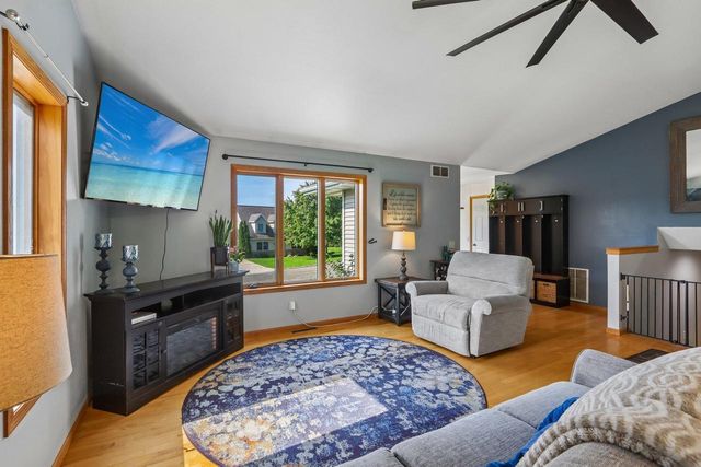 10872 Blue Mountain Avenue, Blue Mounds, WI 53517