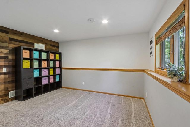 10872 Blue Mountain Avenue, Blue Mounds, WI 53517